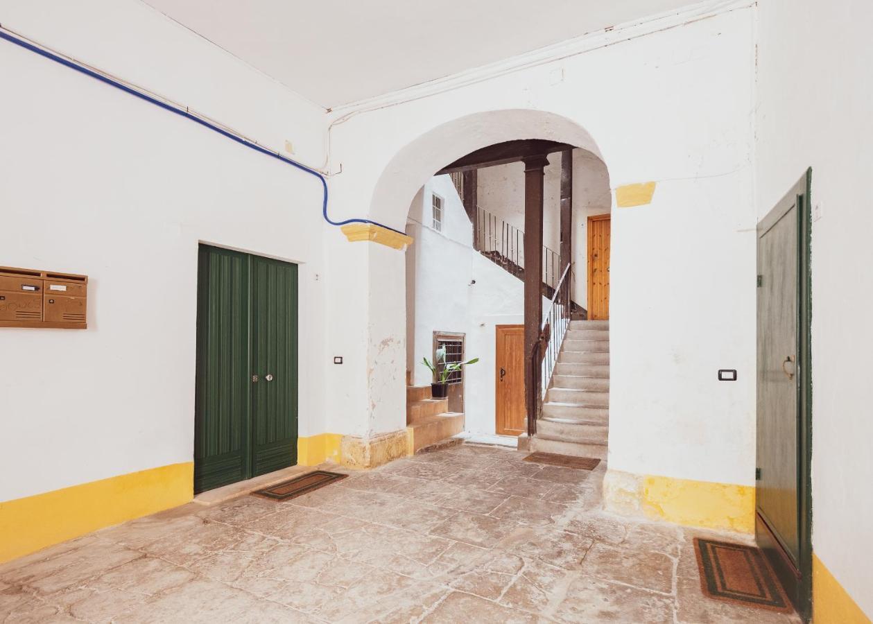 Appartamento Maestrale - Quartiere Castello 卡利亚里 外观 照片